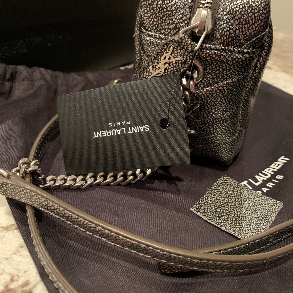 ysl bag additional pic ๐ - Picture 6 of 8